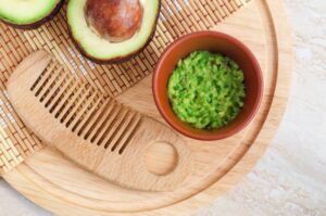 How to use avocado for hair smoothening at home?